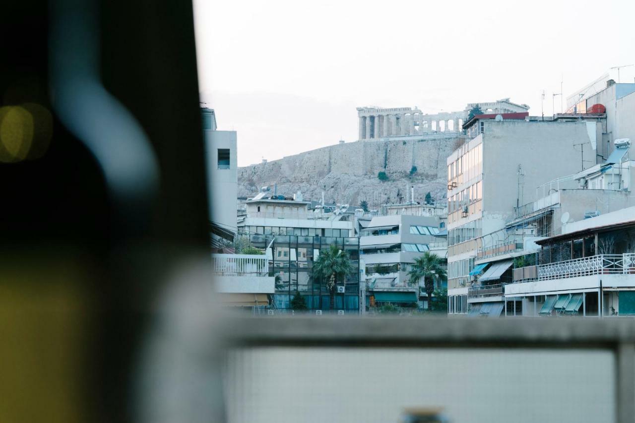 Bright 2 Bedrooms Apt. In The Heart Of Athens W Stunning Views To Acropolis Atenas Exterior foto